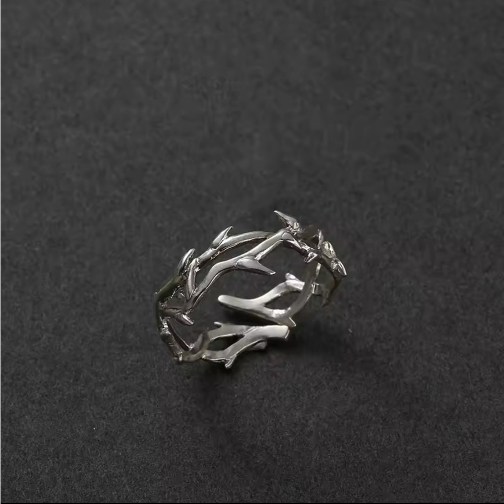 Crown Of Thorns Adjustable Ring